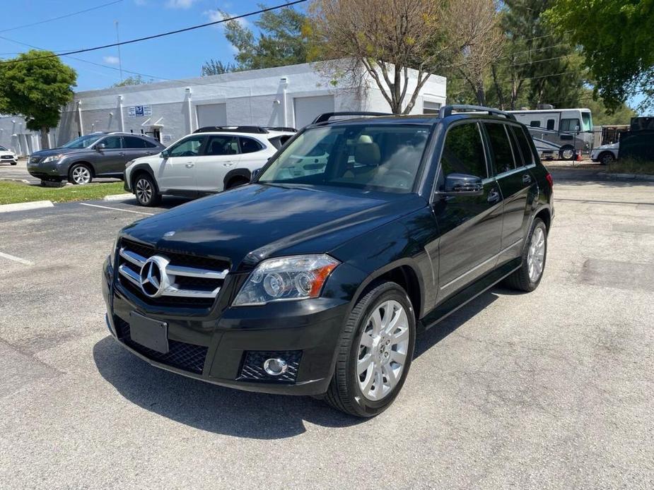 used 2010 Mercedes-Benz GLK-Class car, priced at $9,999