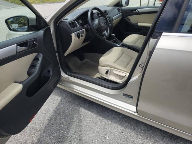 used 2013 Volkswagen Jetta car, priced at $8,999