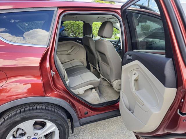 used 2014 Ford Escape car, priced at $7,899