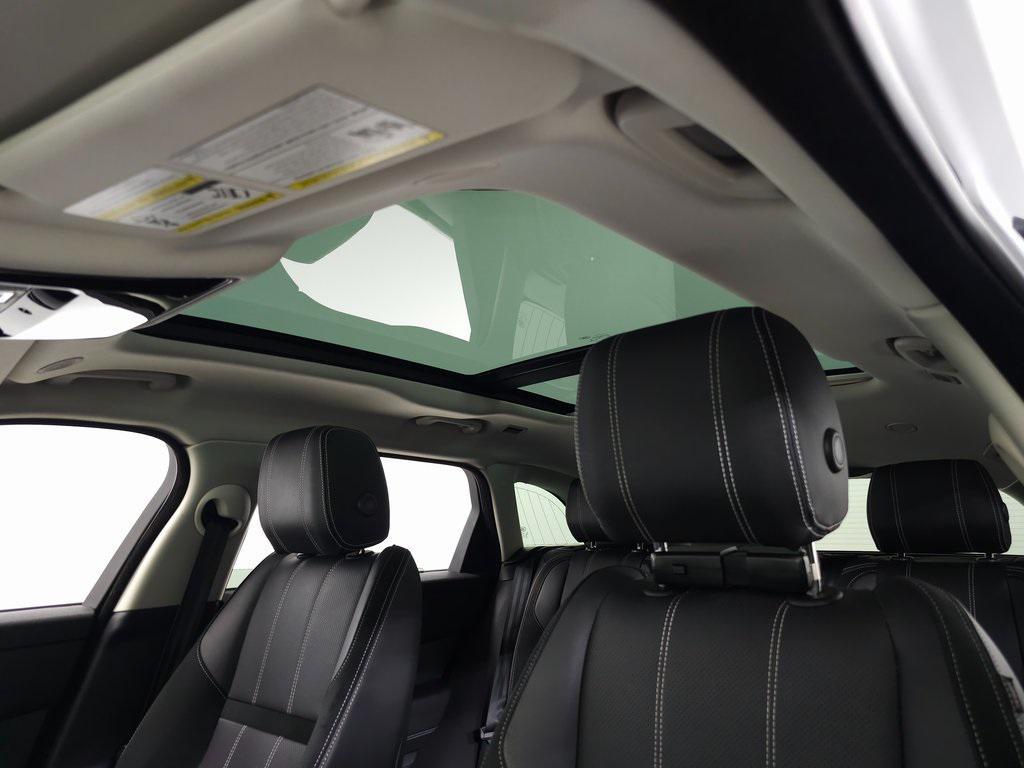 used 2021 Land Rover Range Rover Velar car, priced at $38,910