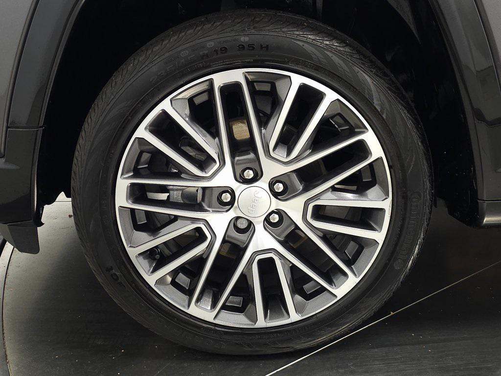 used 2022 Jeep Compass car, priced at $21,931