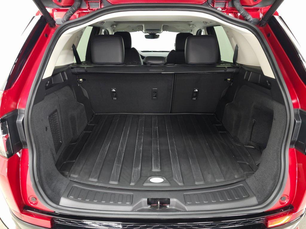 used 2025 Land Rover Discovery Sport car, priced at $40,000
