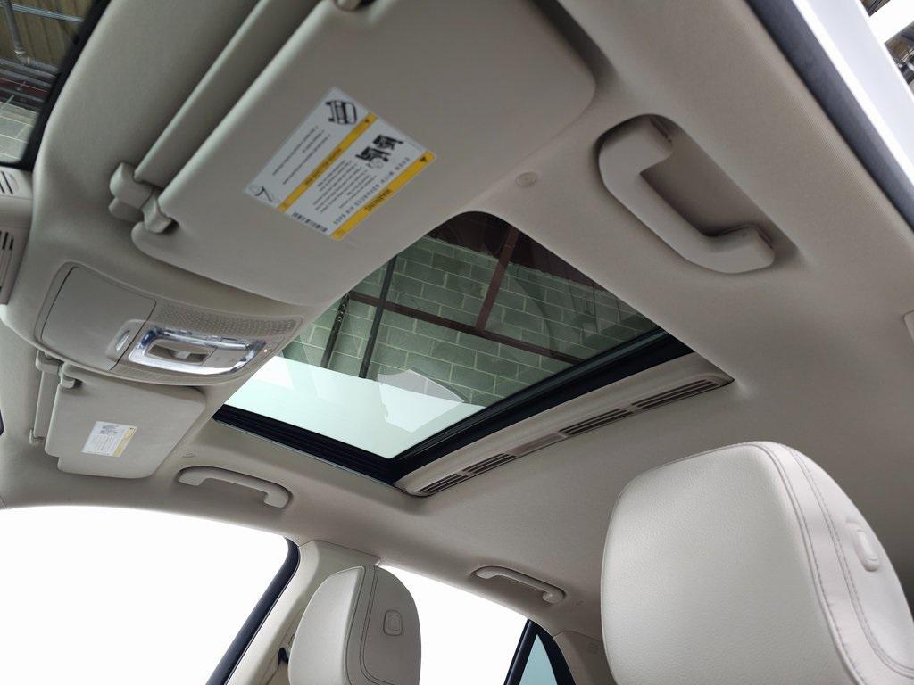 used 2020 Mercedes-Benz GLE 350 car, priced at $32,999