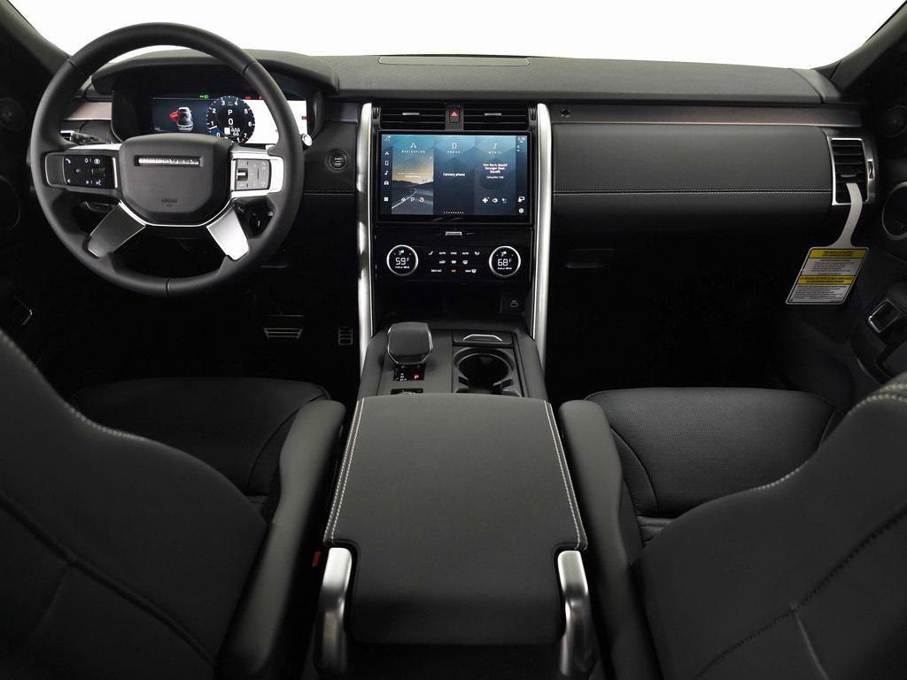 new 2025 Land Rover Discovery car, priced at $70,793