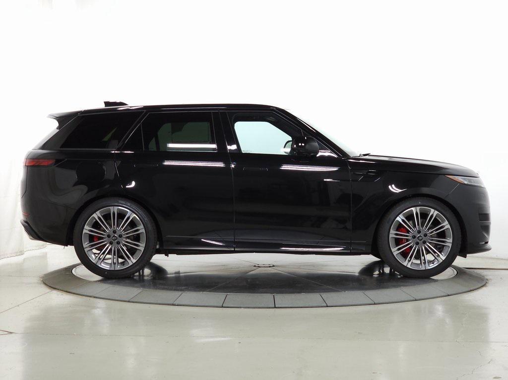new 2025 Land Rover Range Rover Sport car, priced at $109,540