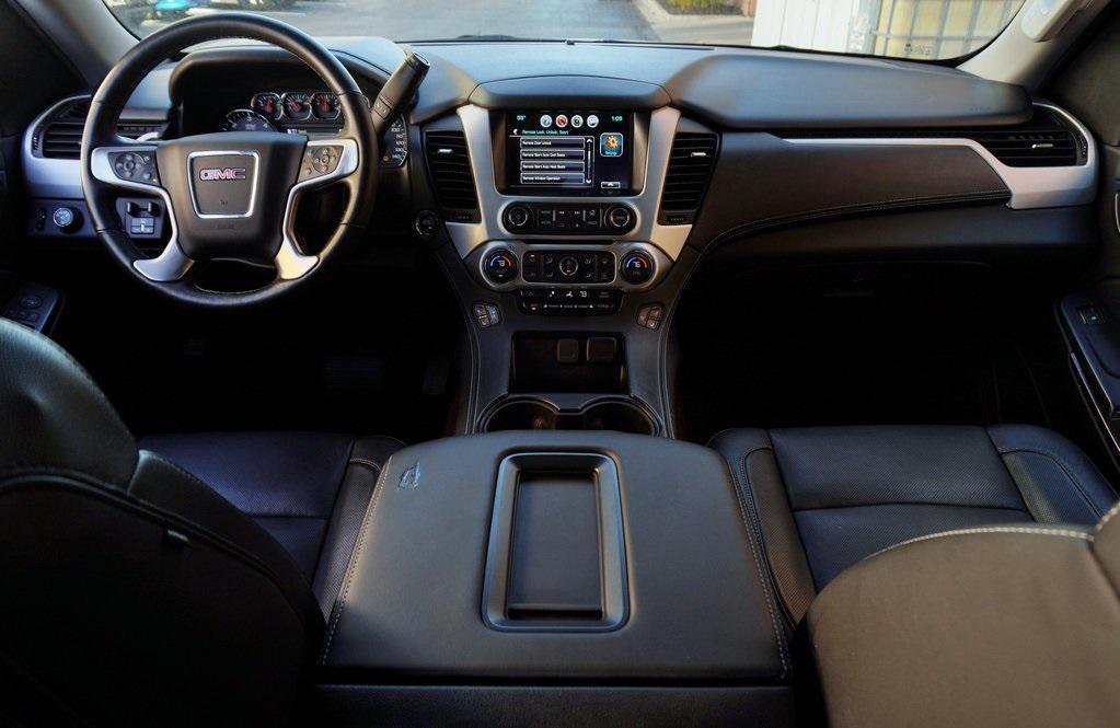 used 2018 GMC Yukon car, priced at $24,399