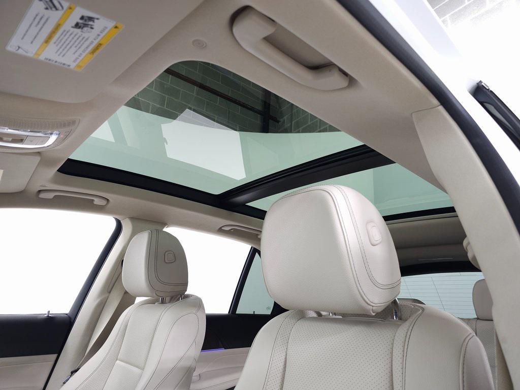 used 2022 Mercedes-Benz GLE 350 car, priced at $42,995