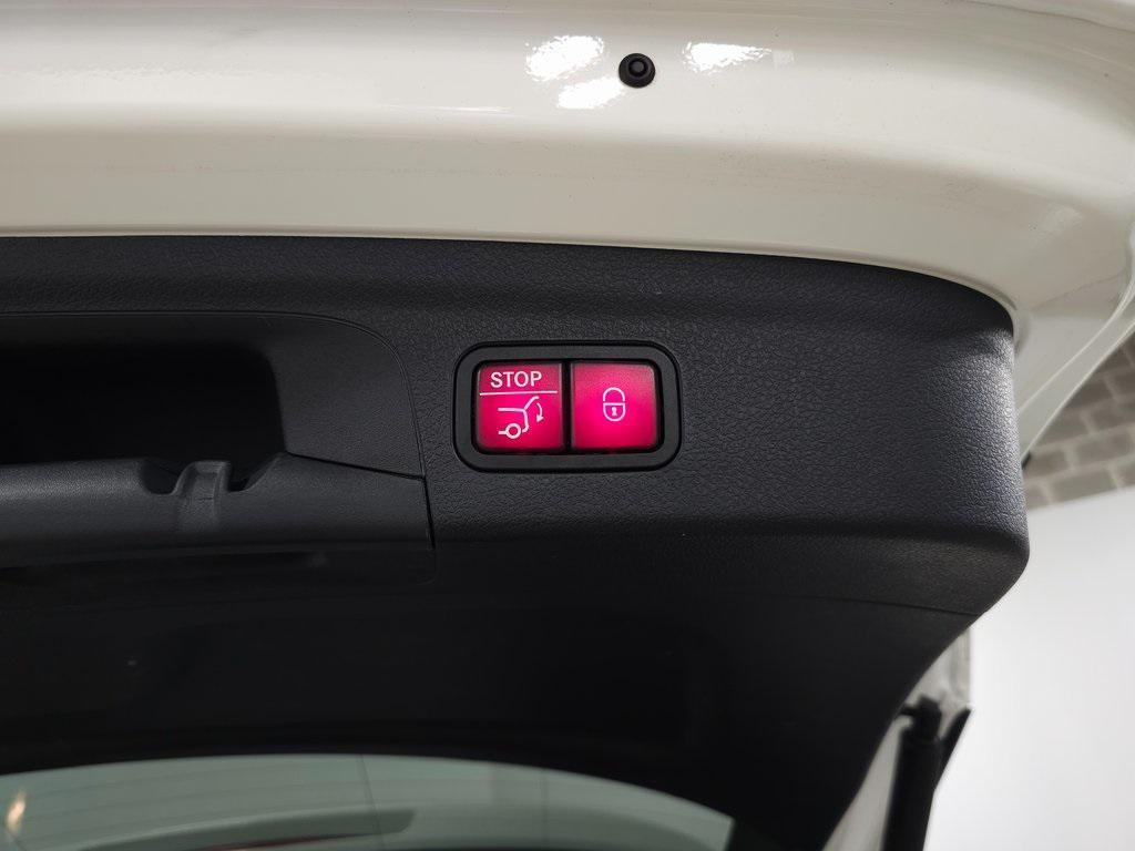 used 2022 Mercedes-Benz GLE 350 car, priced at $42,995