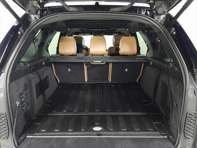 used 2024 Land Rover Discovery car, priced at $62,900