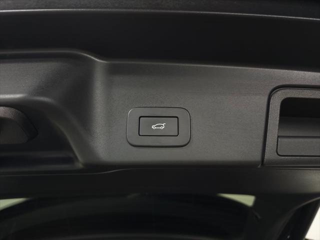 used 2023 Land Rover Range Rover Evoque car, priced at $33,621