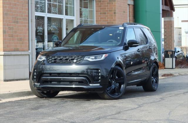 new 2025 Land Rover Discovery car, priced at $74,178