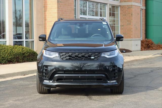 new 2025 Land Rover Discovery car, priced at $74,178