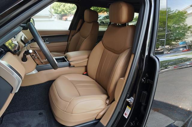 new 2025 Land Rover Range Rover car, priced at $121,435