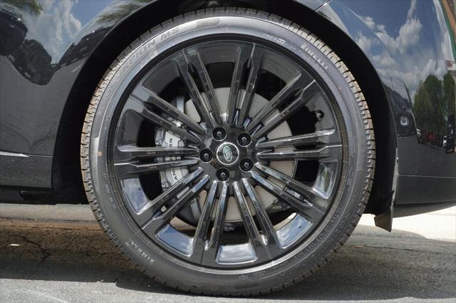 new 2025 Land Rover Range Rover car, priced at $121,435