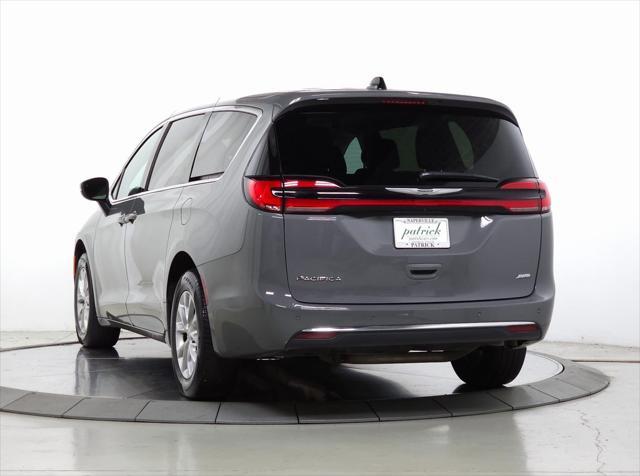 used 2023 Chrysler Pacifica car, priced at $37,698