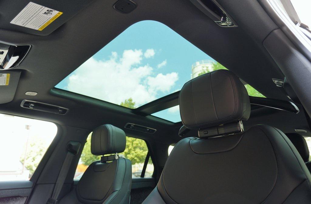 new 2025 Land Rover Range Rover Sport car, priced at $121,155