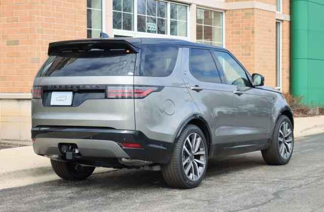 new 2024 Land Rover Discovery car, priced at $67,990