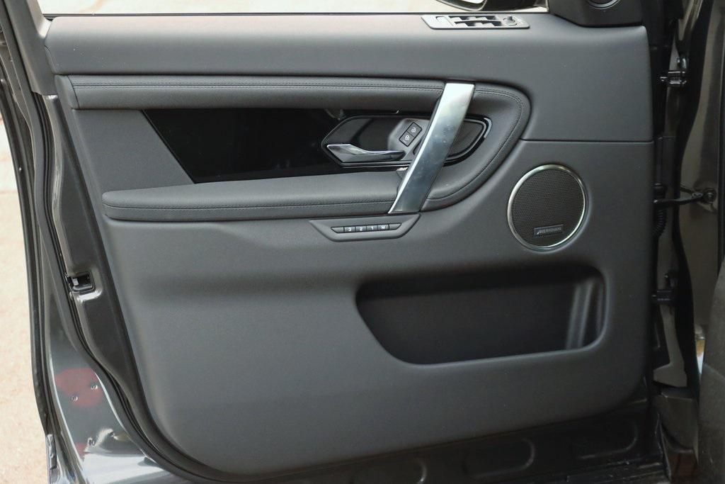 used 2025 Land Rover Discovery Sport car, priced at $39,000