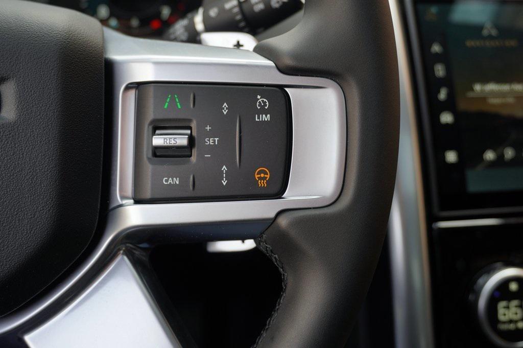 new 2025 Land Rover Discovery car, priced at $65,000