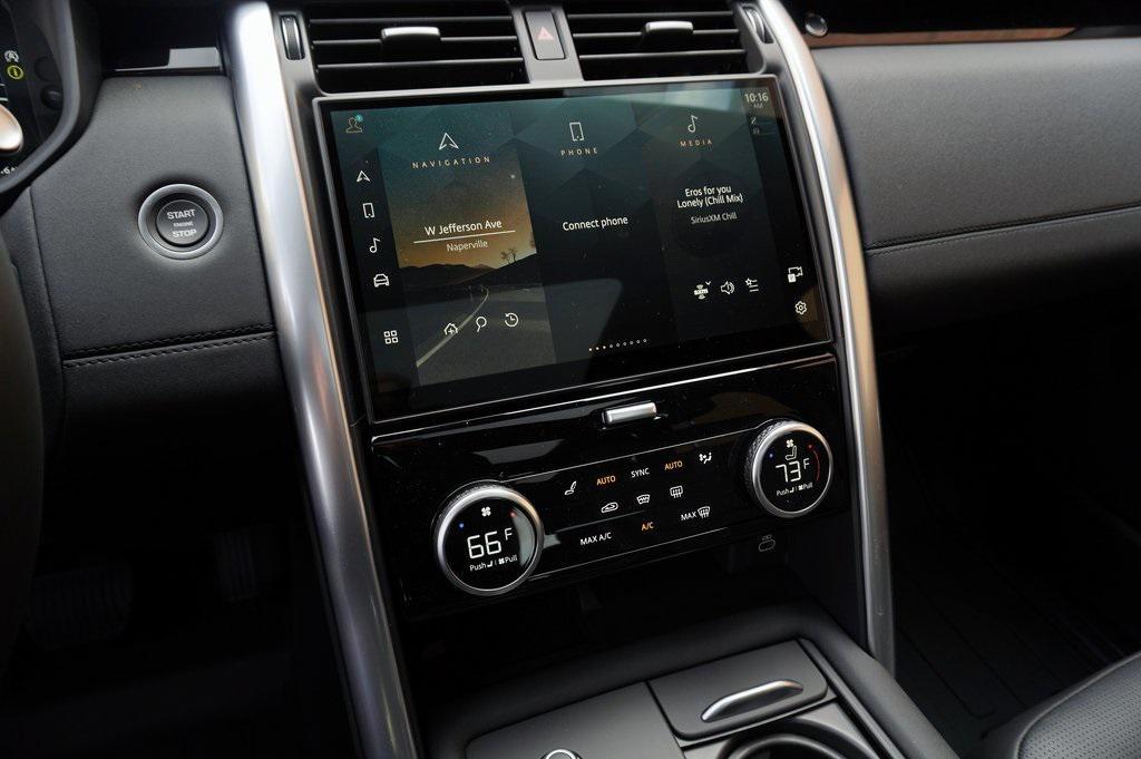 new 2025 Land Rover Discovery car, priced at $65,000