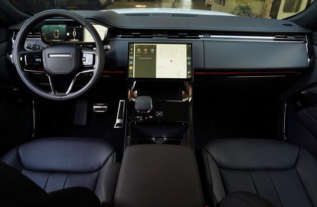 new 2025 Land Rover Range Rover Sport car, priced at $122,500