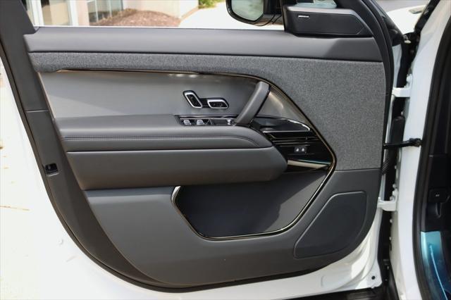 new 2025 Land Rover Range Rover Sport car, priced at $93,095