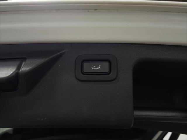 used 2022 Land Rover Discovery Sport car, priced at $31,700