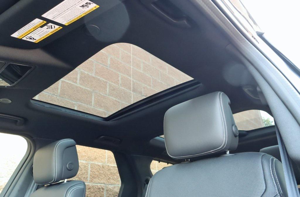 used 2024 Land Rover Discovery car, priced at $56,980