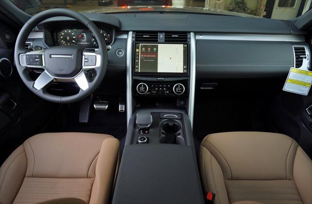 new 2025 Land Rover Discovery car, priced at $72,713