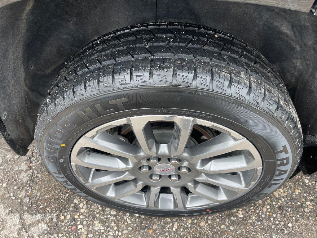 used 2021 GMC Acadia car, priced at $31,000