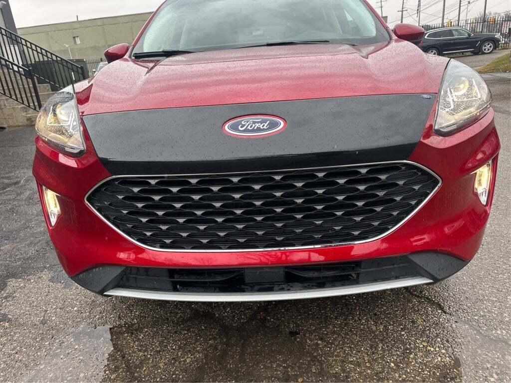 used 2022 Ford Escape car, priced at $20,800