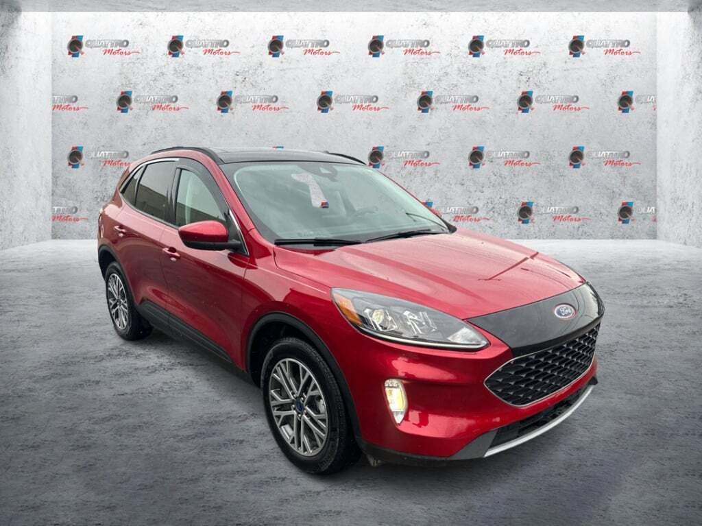 used 2022 Ford Escape car, priced at $20,800