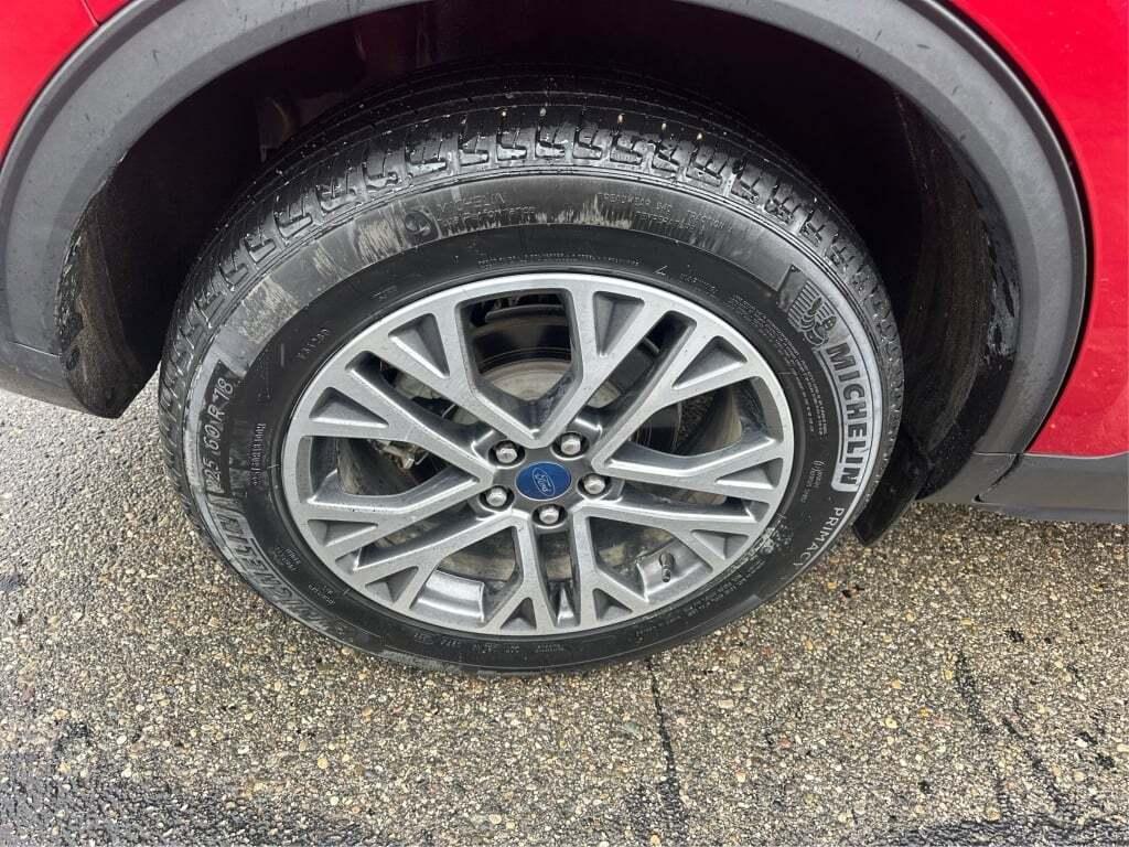 used 2022 Ford Escape car, priced at $20,800