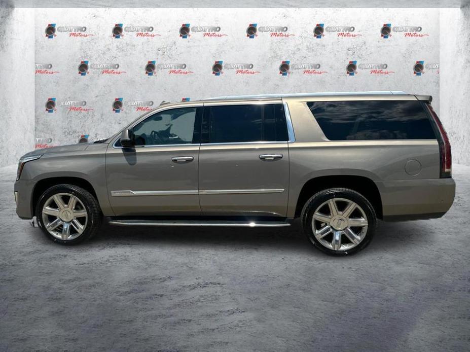 used 2018 Cadillac Escalade ESV car, priced at $31,400