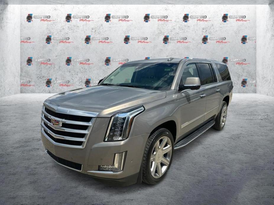 used 2018 Cadillac Escalade ESV car, priced at $31,400