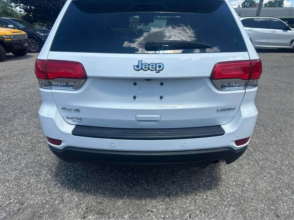 used 2016 Jeep Grand Cherokee car, priced at $11,500