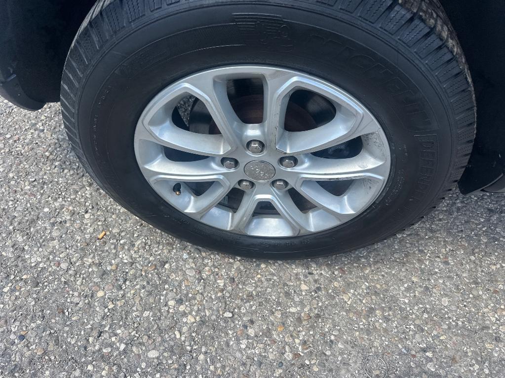 used 2016 Jeep Grand Cherokee car