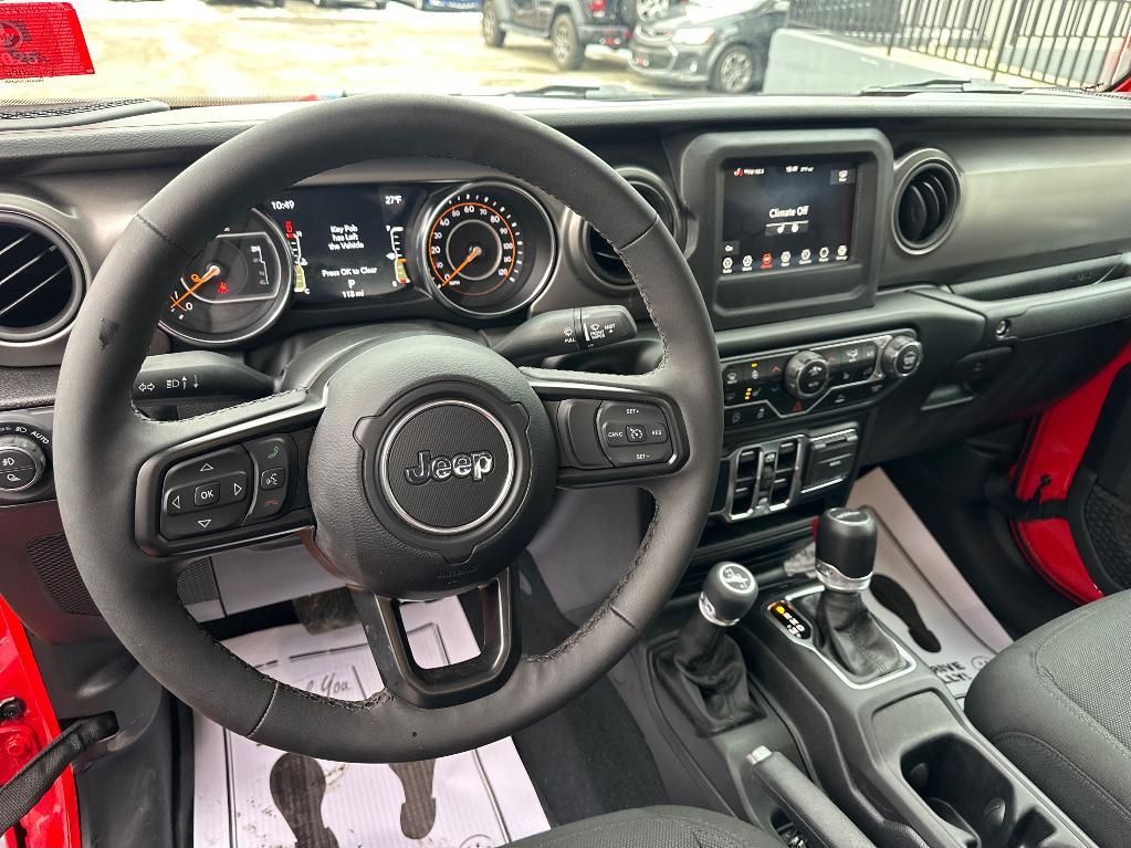 used 2023 Jeep Gladiator car, priced at $37,000