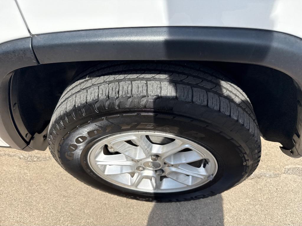 used 2018 Jeep Grand Cherokee car, priced at $16,000