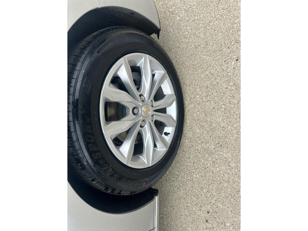 used 2021 Chevrolet Malibu car, priced at $12,500
