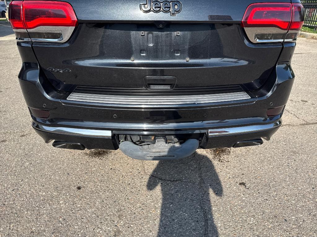 used 2016 Jeep Grand Cherokee car, priced at $15,000