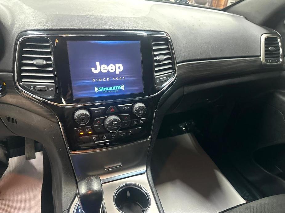 used 2021 Jeep Grand Cherokee car, priced at $19,500