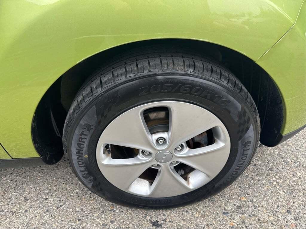 used 2015 Kia Soul car, priced at $7,750