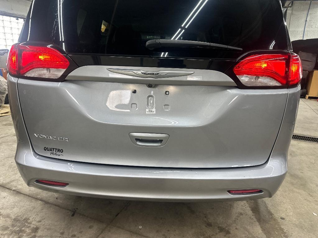 used 2021 Chrysler Voyager car