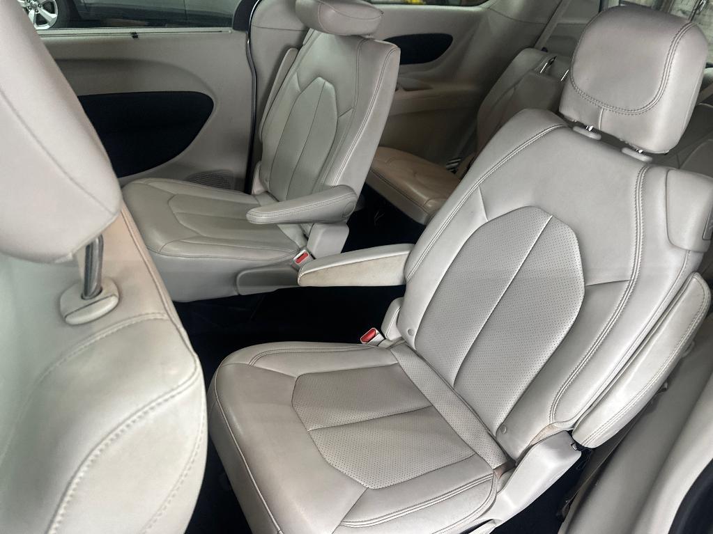 used 2021 Chrysler Voyager car