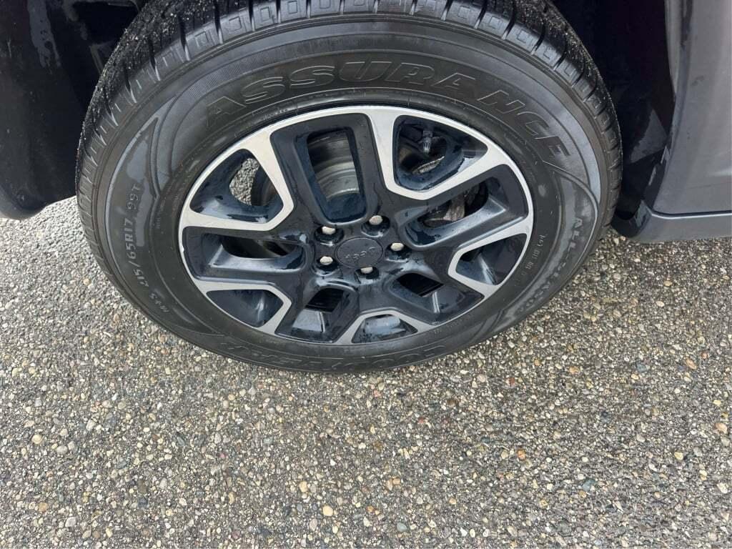 used 2019 Jeep Compass car, priced at $16,000