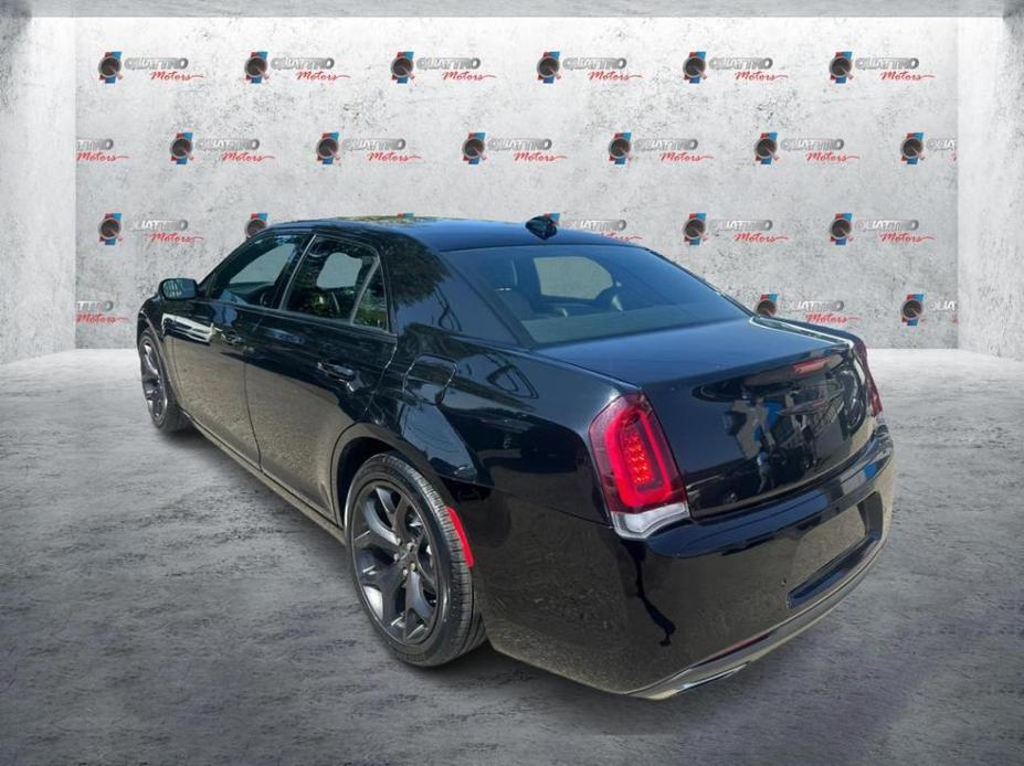 used 2021 Chrysler 300 car, priced at $21,000