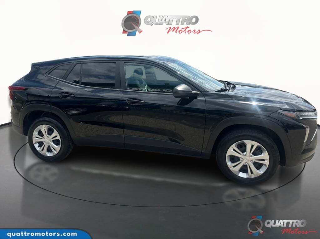 used 2024 Chevrolet Trax car, priced at $20,400