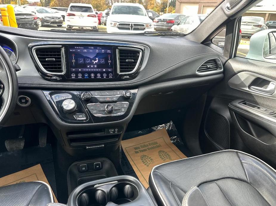 used 2018 Chrysler Pacifica car, priced at $18,500