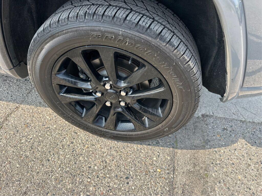 used 2021 Jeep Grand Cherokee car, priced at $25,700
